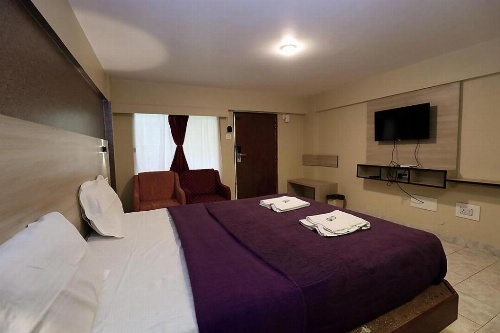 Hotel Charring Cross image 39